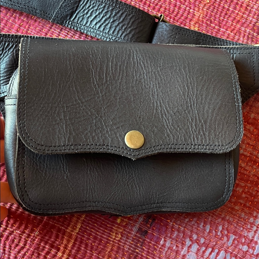 Handmade Black Leather Travel Bag + Belt 🔥 - Picture 4 of 13